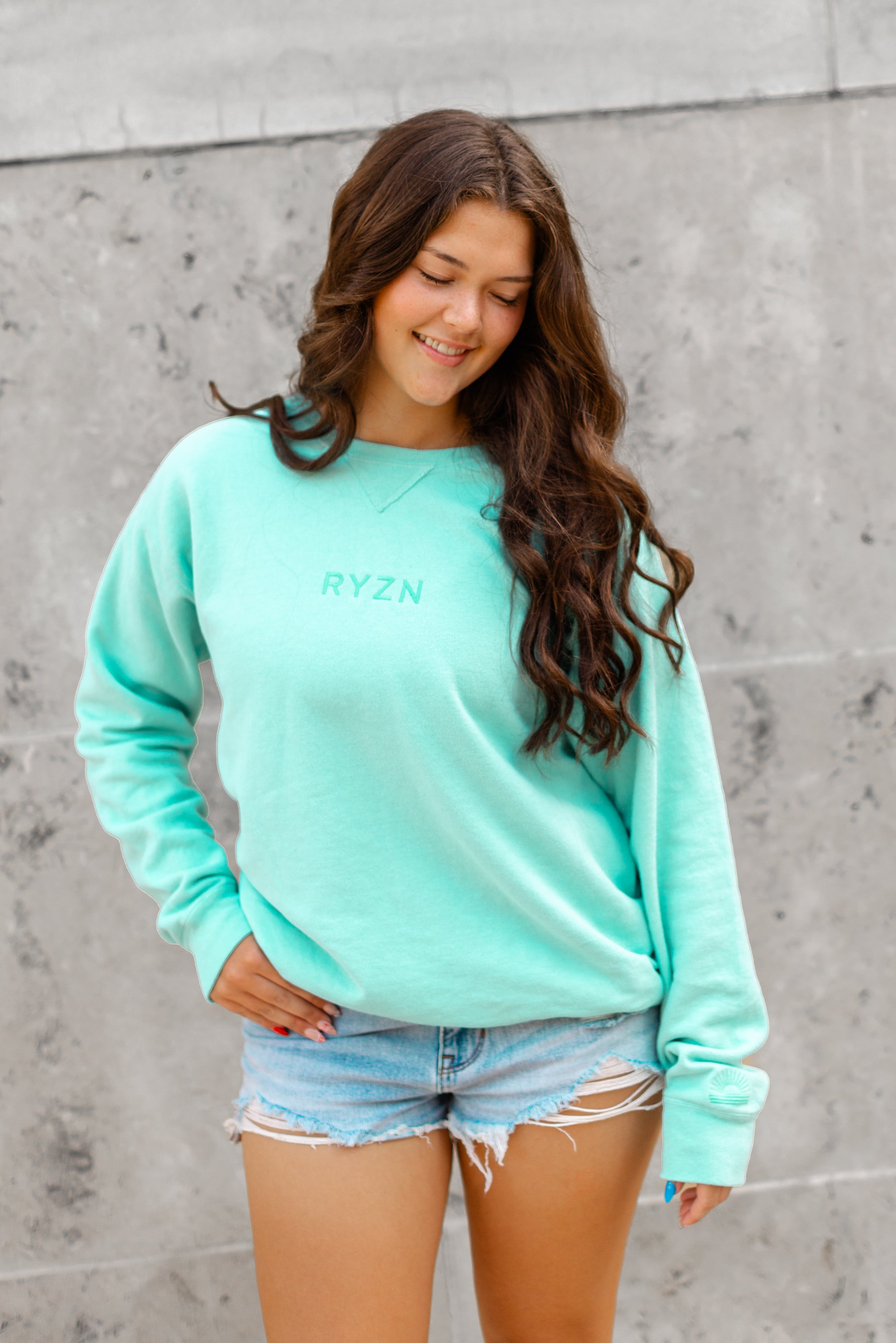 LIGHTWEIGHT CREWNECK SWEATSHIRT- MINT