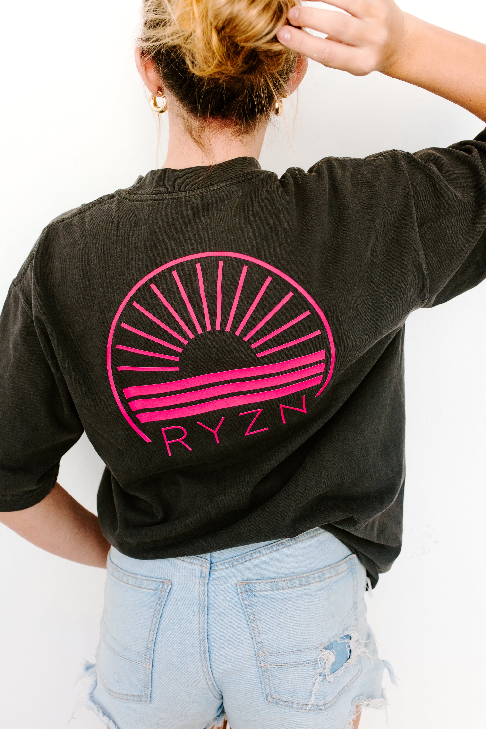 OVERSIZED T-SHIRT-FADED BLACK + PINK & WHITE